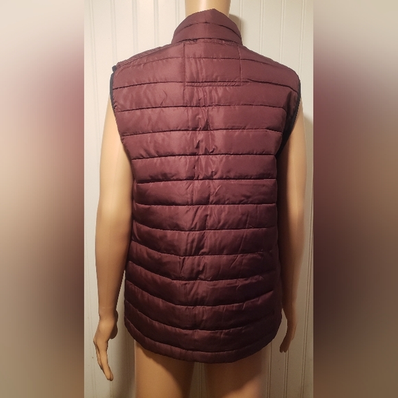 Aeropostale Remixed Down Burgundy Vest- Sz S - Picture 4 of 10